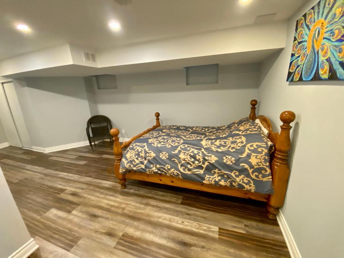 2 Bedroom With 2 Ensuites Unit In Richmond Hill Exterior photo